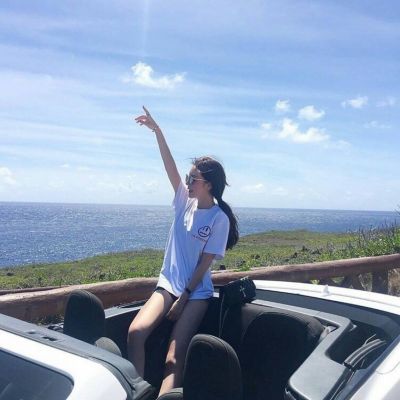 唯美有意境的微信海边女生头像