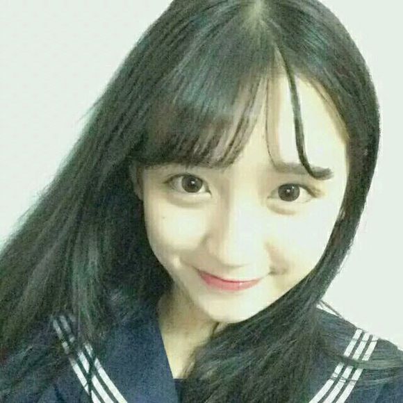 伤感长发时尚女生头像