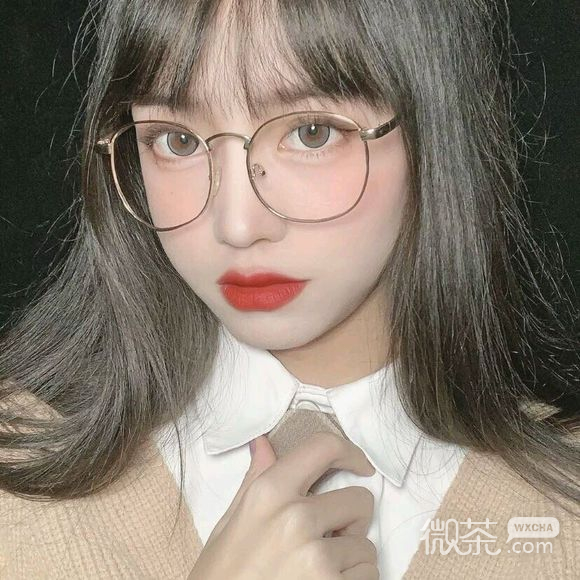 洒脱深沉女生头像