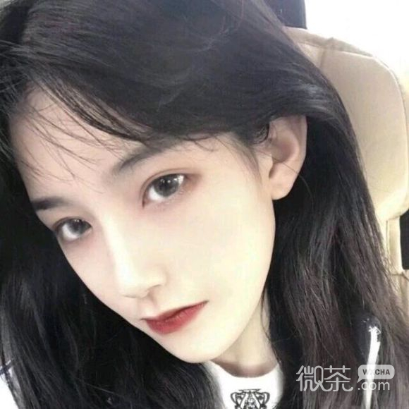 微信高颜值长发御姐女生头像