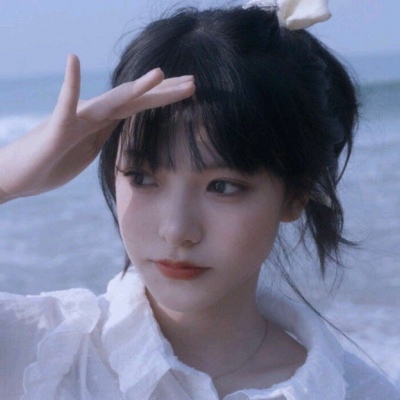 唯美伤感意境的微信女生头像