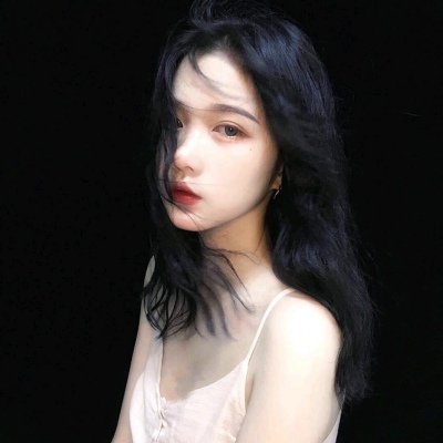 唯美伤感意境的微信女生头像
