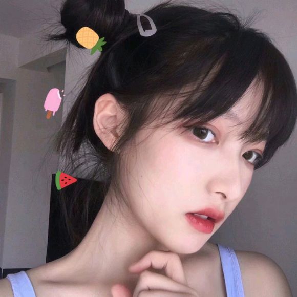 洒脱深沉时速女生头像