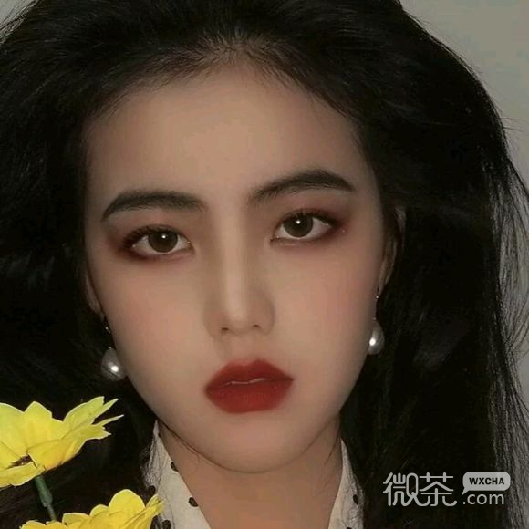 伤感洒脱时尚女生头像