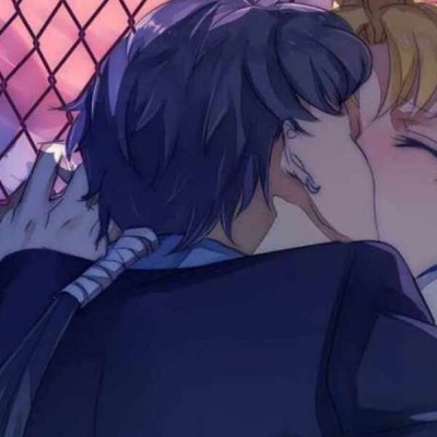 美少女战士主题的微信情侣头像