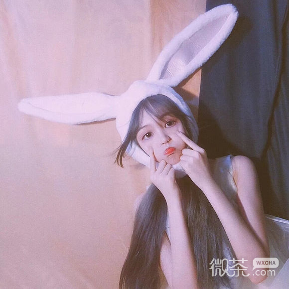 高冷御姐长发女生头像