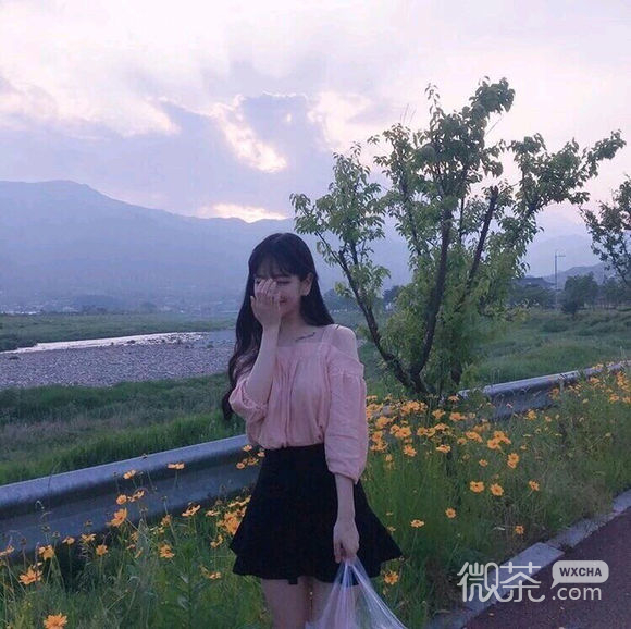 文艺长发御姐女生头像