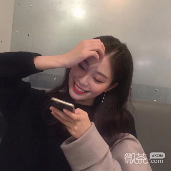 高冷御姐长发女生头像