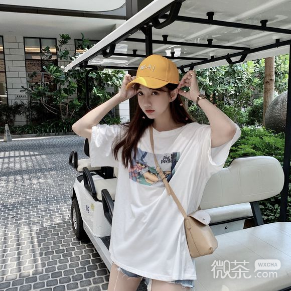 小清新深沉女生头像