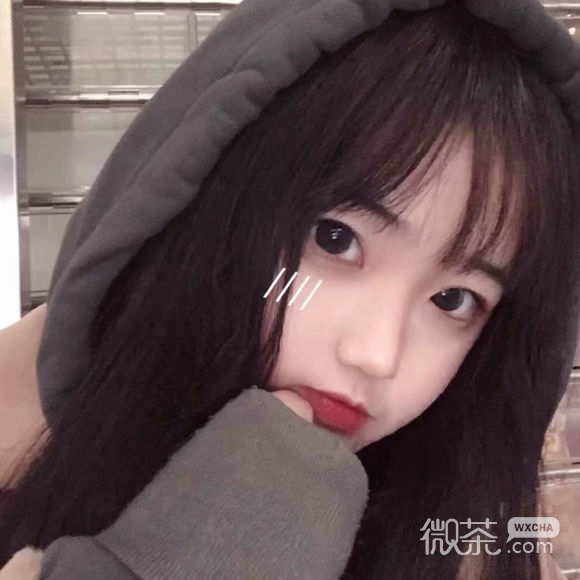 深沉长发女生头像