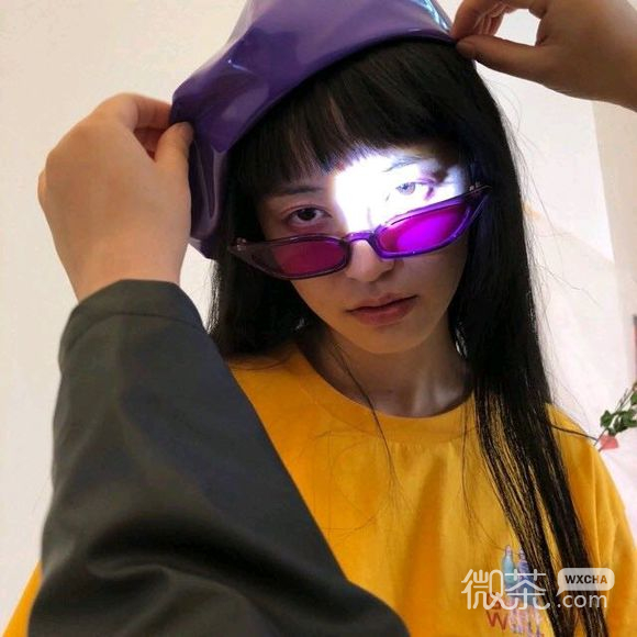 微信可爱长发女生头像