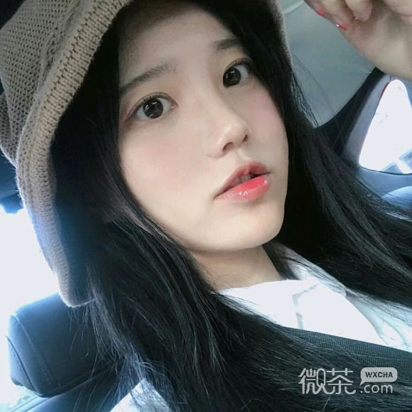 激萌时尚长发女生头像