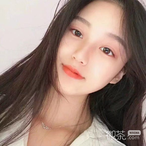 激萌时尚长发女生头像