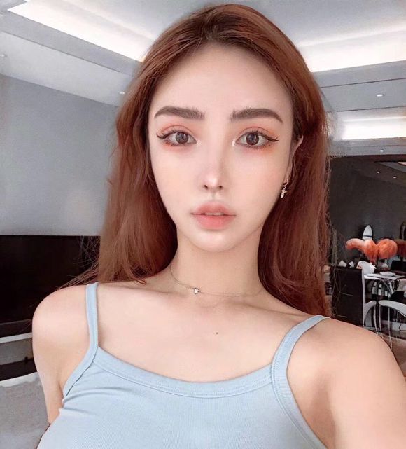 深沉寂寞女生头像