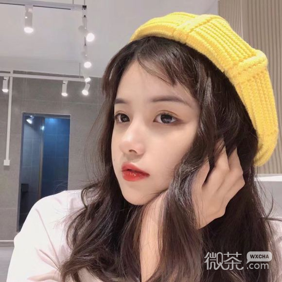 长发阳光时尚性感女生头像