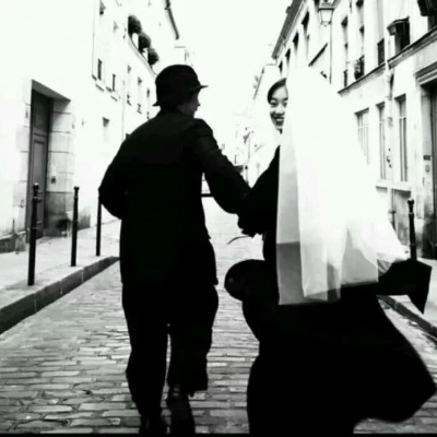 唯美黑白风格的微信情侣头像