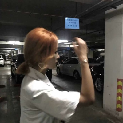 玩网专用的微信社会非主流女生头像