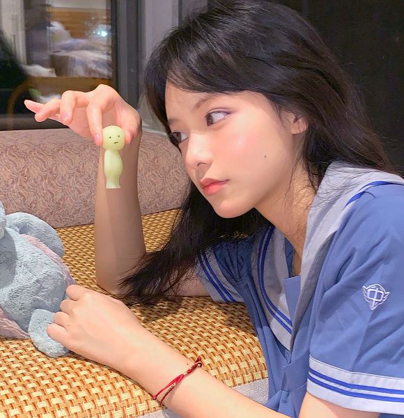 微信可爱性感女生头像