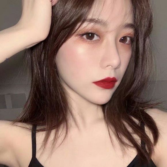 成熟高冷御姐女生头像