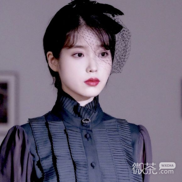 深沉洒脱佛系女生头像