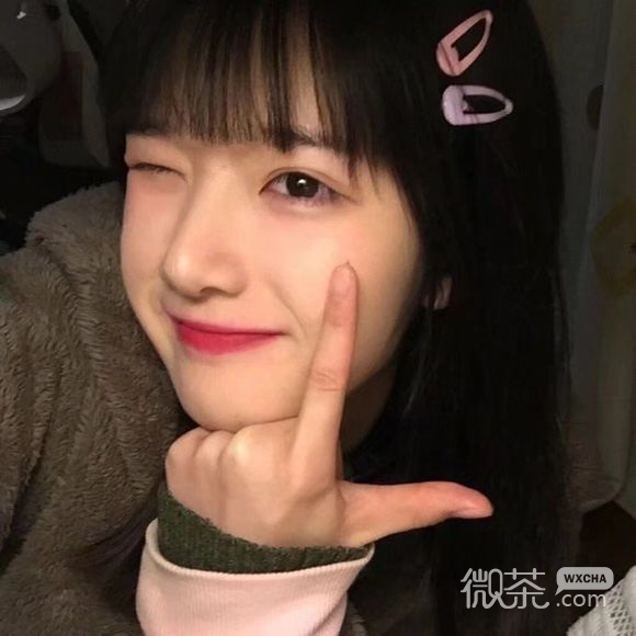 深沉可爱时尚女生头像