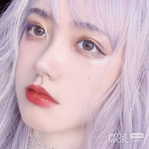 深沉洒脱佛系女生头像