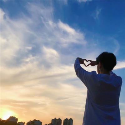 唯美意境的微信个性情侣头像