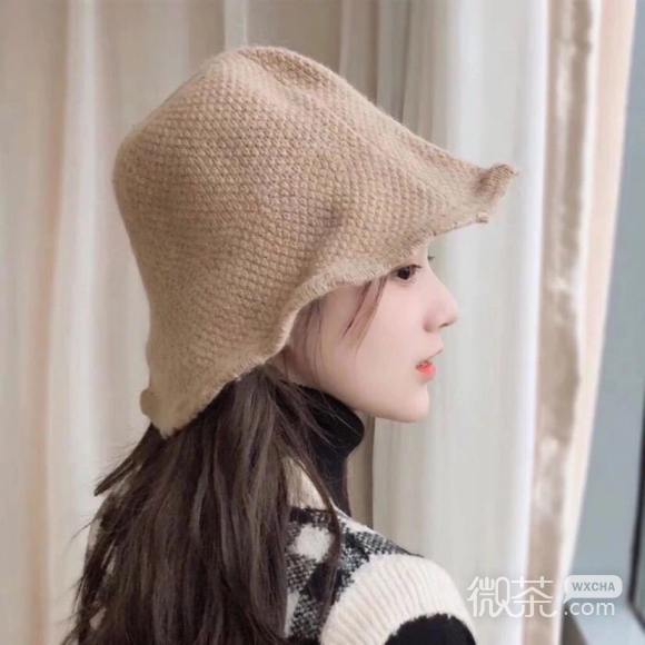 高冷软妹时尚女生头像