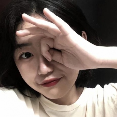 好看有气质的微信女生大头照头像