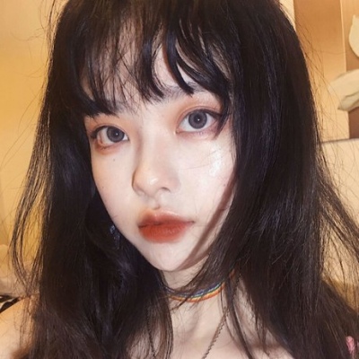 好看有气质的微信女生大头照头像