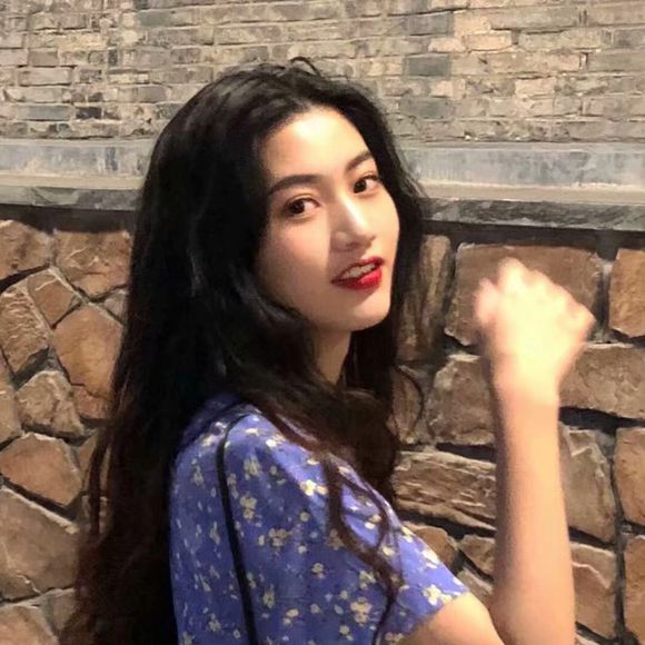 文艺成熟漂亮女生头像