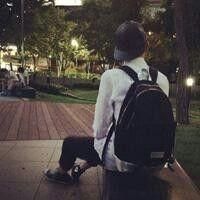 帅气个性的微信男生背影头像