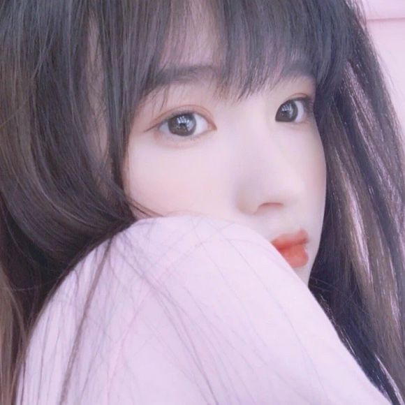 酷酷的高冷御姐女生头像