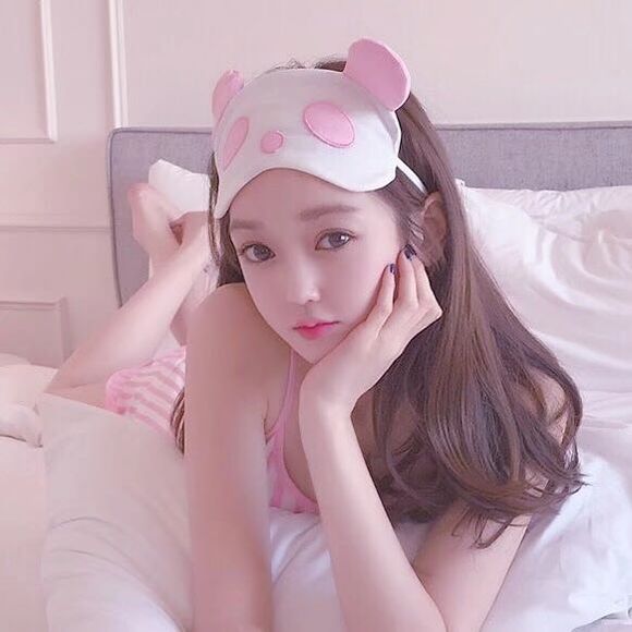 小清新粉嫩女生头像