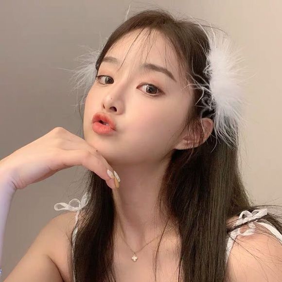 小清新粉嫩女生头像