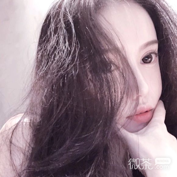 伤感长发佛系女生头像