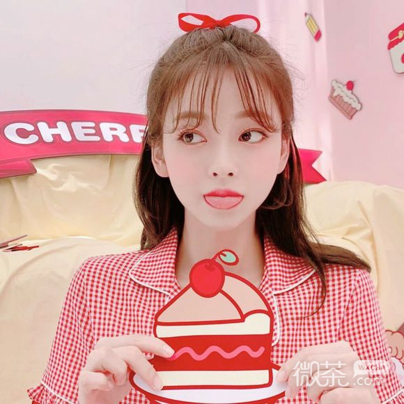 伤感长发佛系女生头像