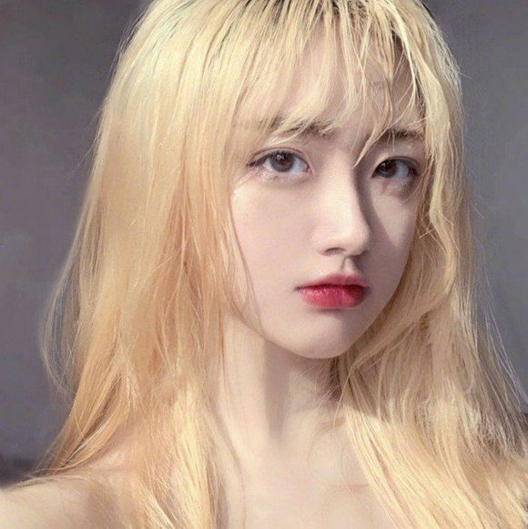 迷人性感女生头像