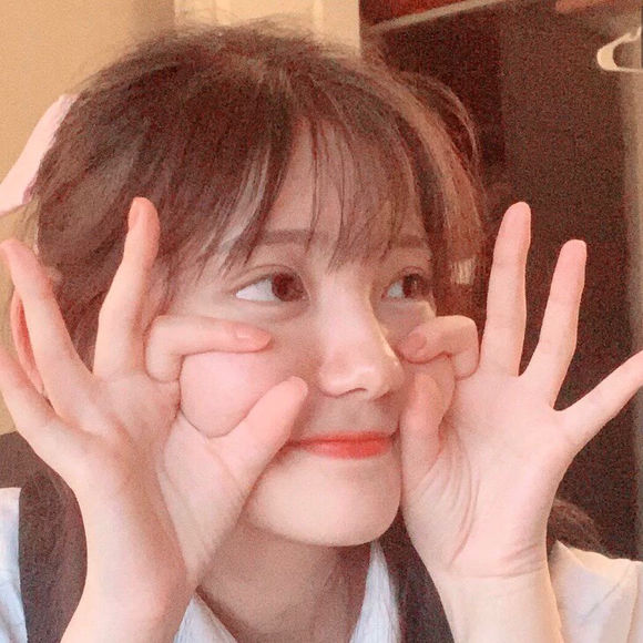 迷人性感女生头像