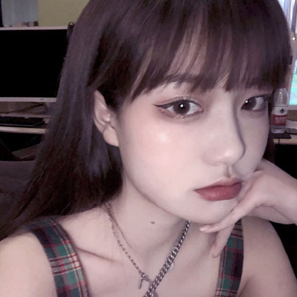 迷人性感女生头像