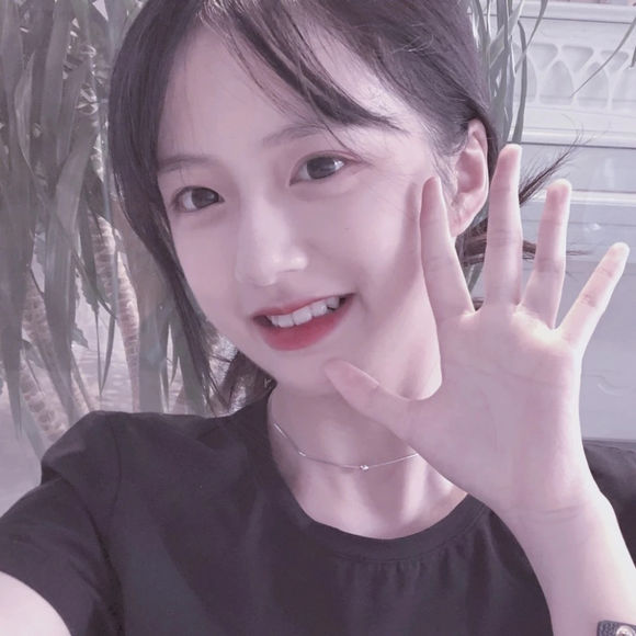 迷人性感女生头像