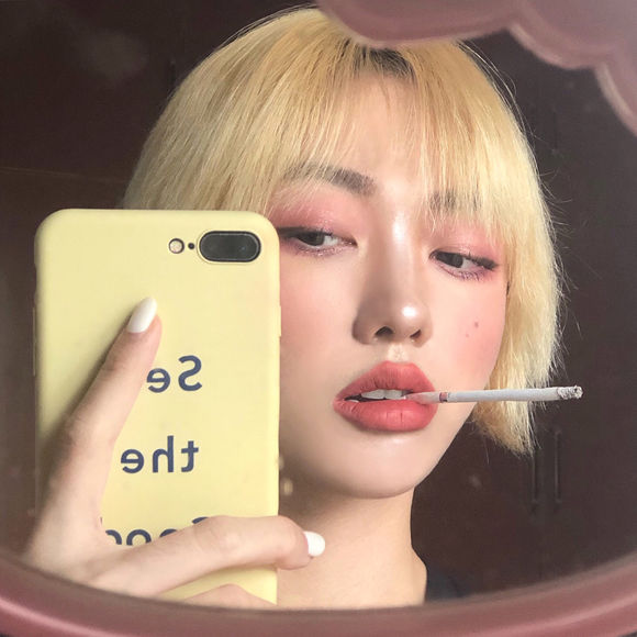 迷人性感女生头像