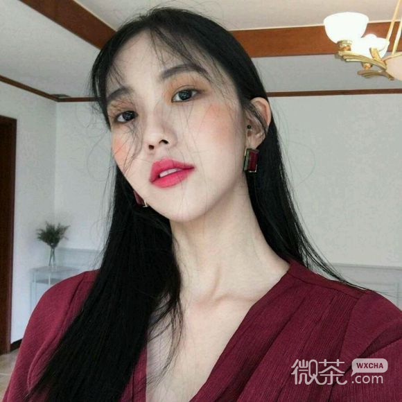 高颜值深沉网红女生头像