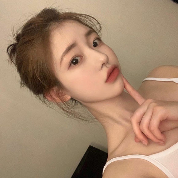 迷人性感女生头像