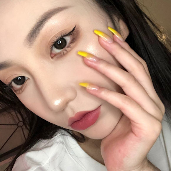 迷人性感女生头像