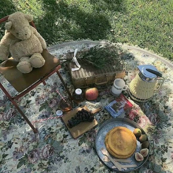 唯美简洁插画朋友圈配图