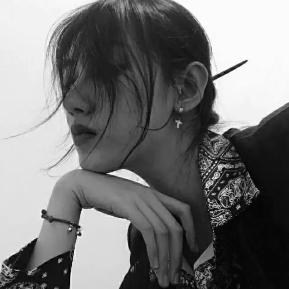 性感文艺女生头像