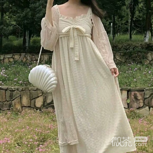文艺洒脱性感女生头像