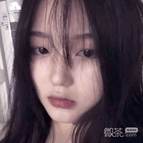 阳光冷酷性感女生头像