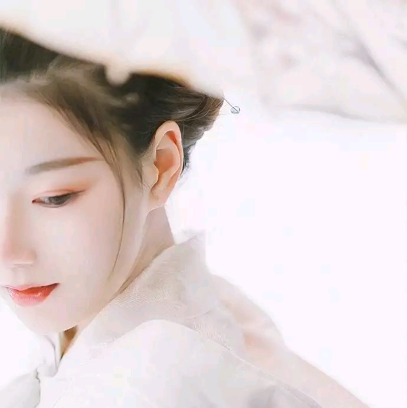 纯洁小清新文艺古风女生头像